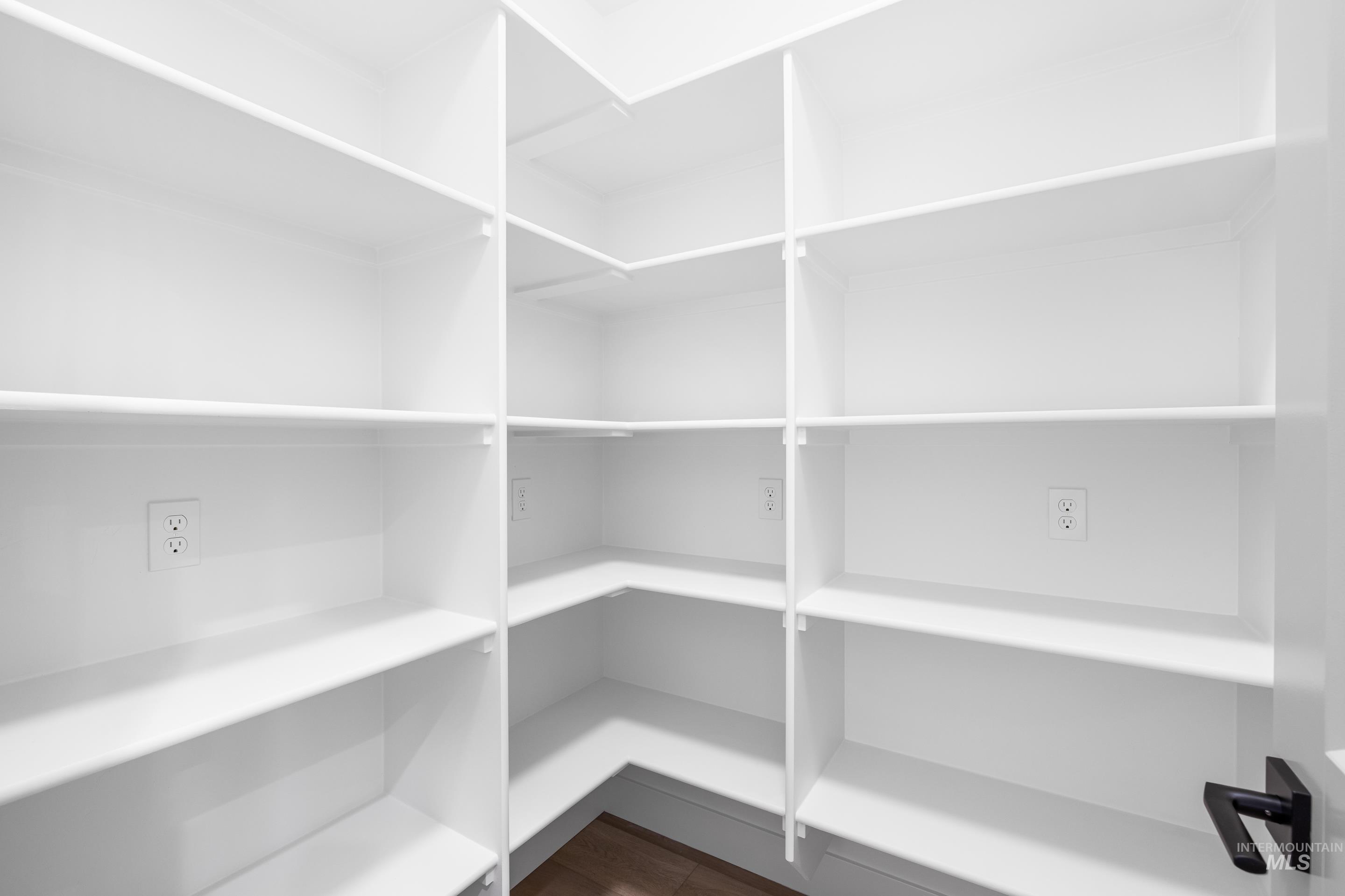 Kuna, Idaho, 83634, United States, 3 Bedrooms Bedrooms, ,Residential,For Sale,1989227