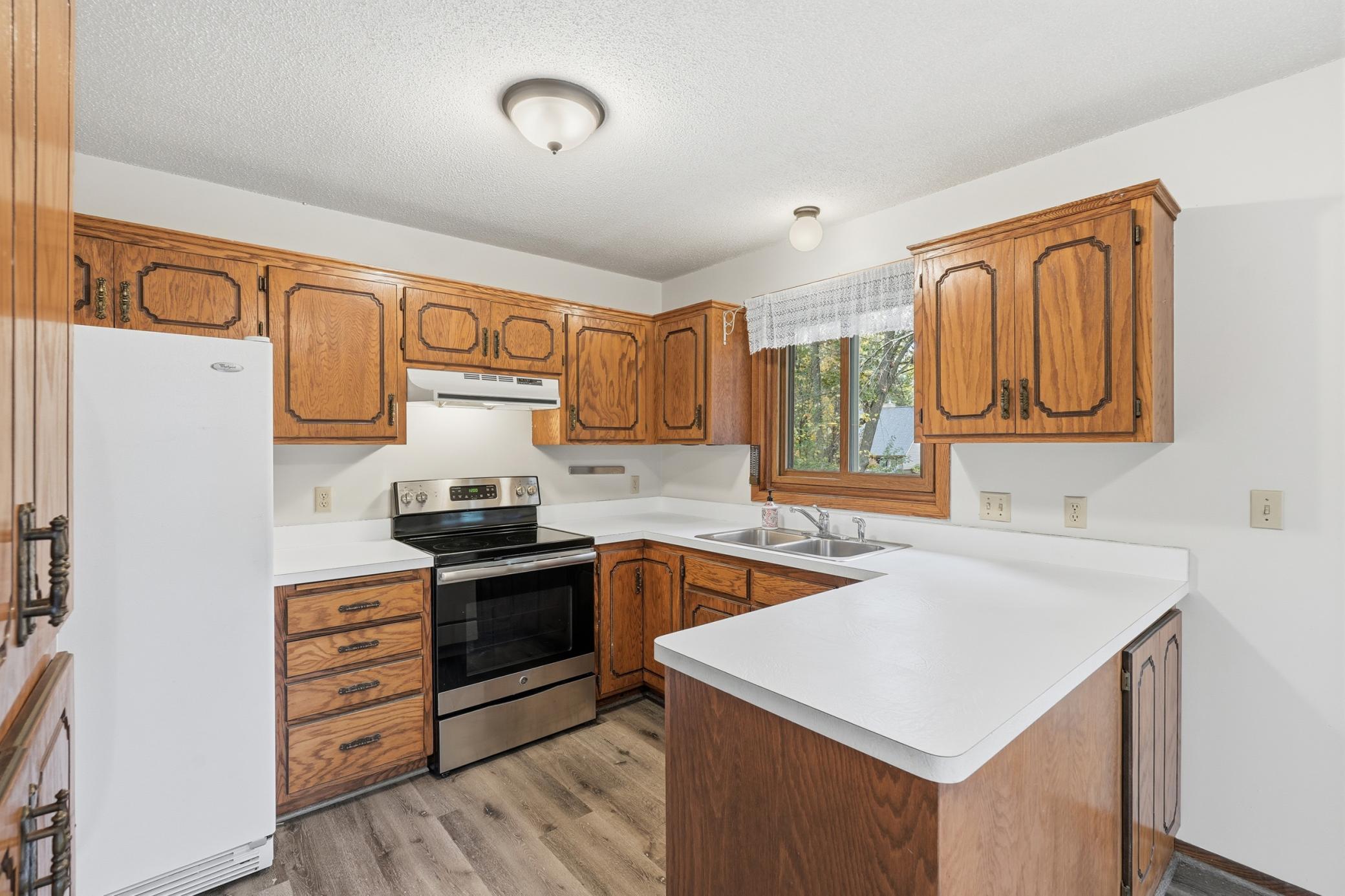 Forest Lake, Minnesota, 55025, United States, 3 Bedrooms Bedrooms, ,1 BathroomBathrooms,Residential,For Sale,1970545