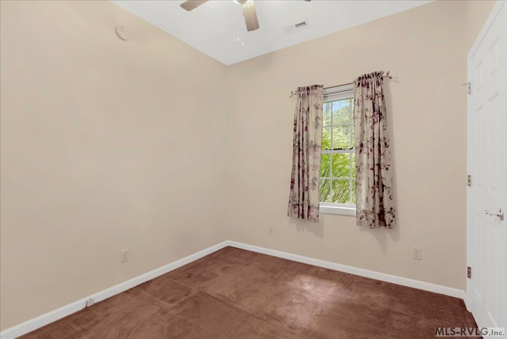 20 Breezewood Rd, Boydton, Virginia, 23917, United States, 3 Bedrooms Bedrooms, ,3 BathroomsBathrooms,Residential,For Sale,20 Breezewood Rd,1668454