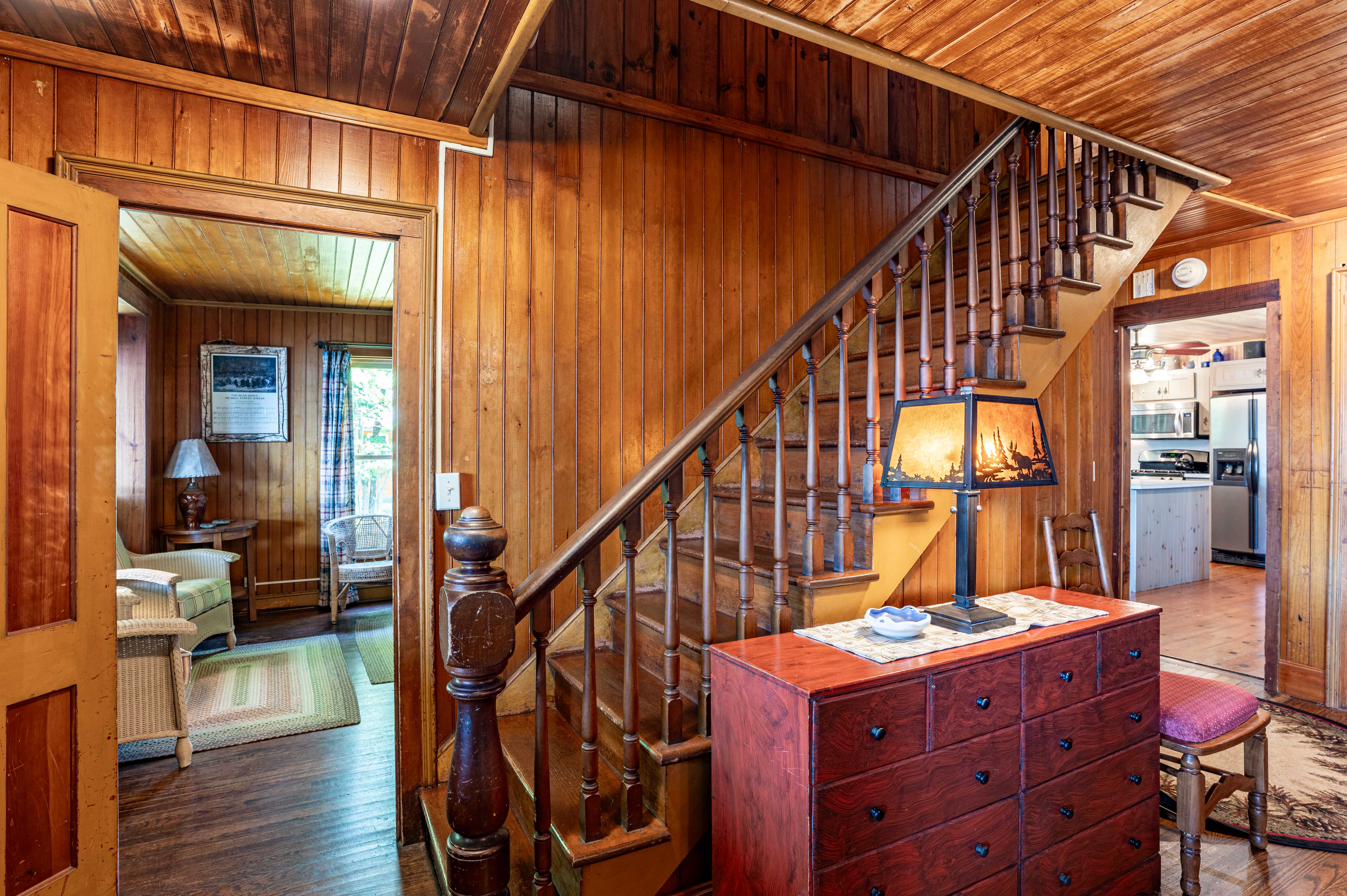  Historic Ramblers Lodge on Fourth Lake - 物件實景