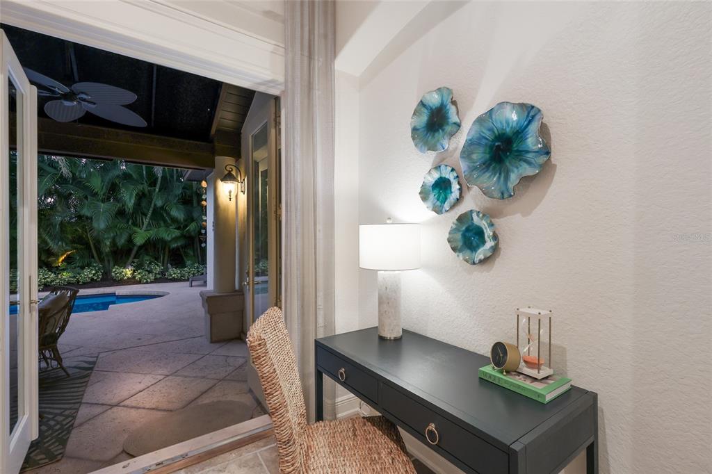 Sarasota, Florida, 34234, United States, 3 Bedrooms Bedrooms, ,3 BathroomsBathrooms,Residential,For Sale,1989538