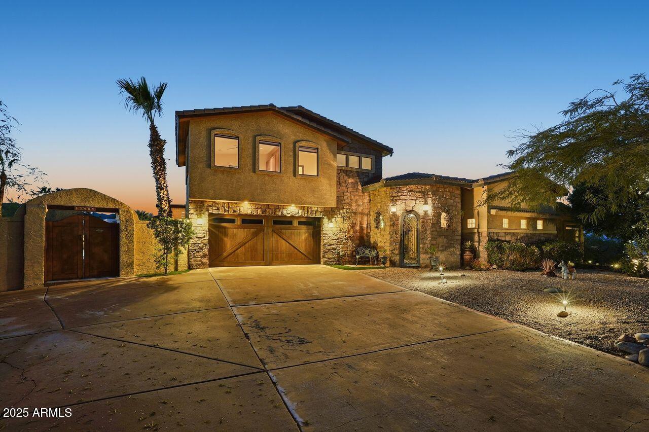 Fountain Hills, Arizona, 85268, United States, 5 Bedrooms Bedrooms, ,5 BathroomsBathrooms,Residential,For Sale,1998459