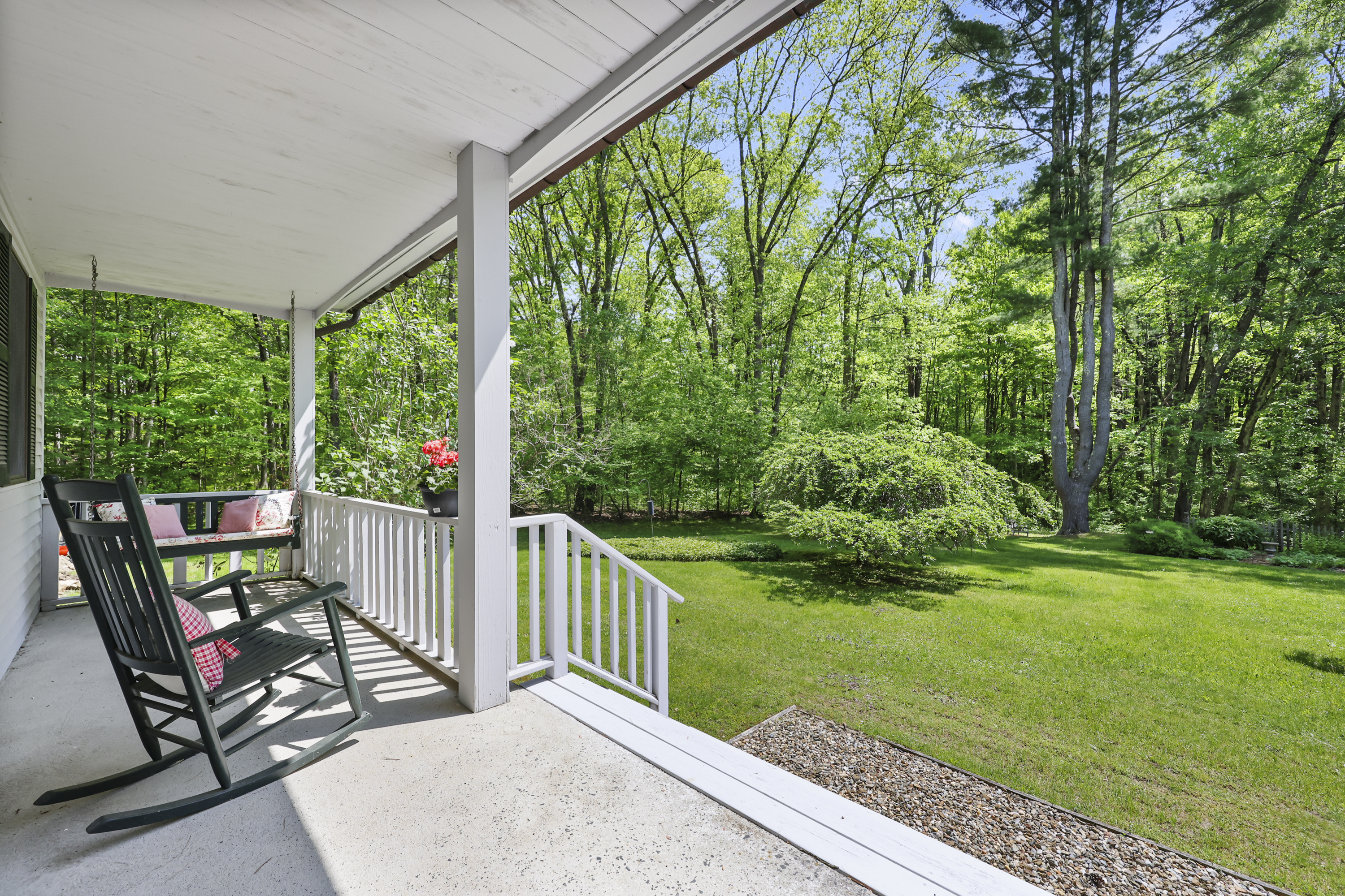  MODERN COMFORT MEETS TIMELESS NEW ENGLAND FARMHOUSE CHARM - 物件實景