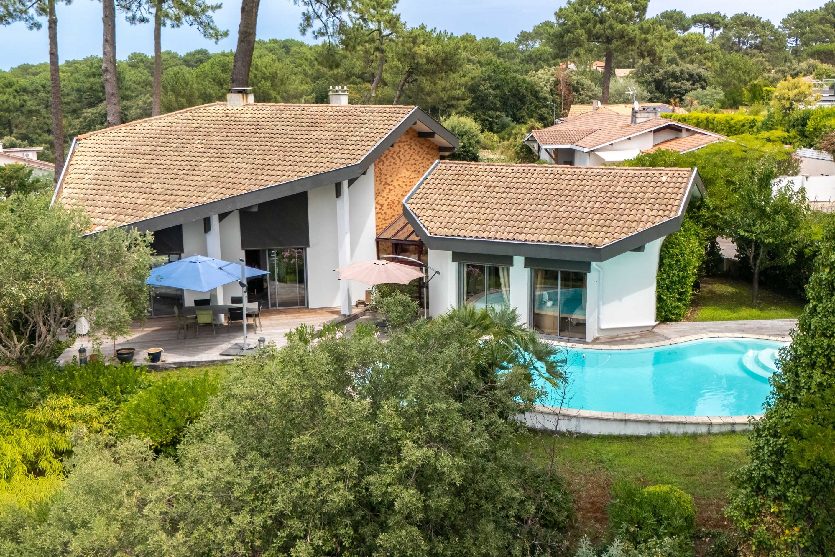  ARCHITECT-DESIGNED VILLA WITH PANORAMIC VIEWS OVER ARCACHON BAY - 物件實景