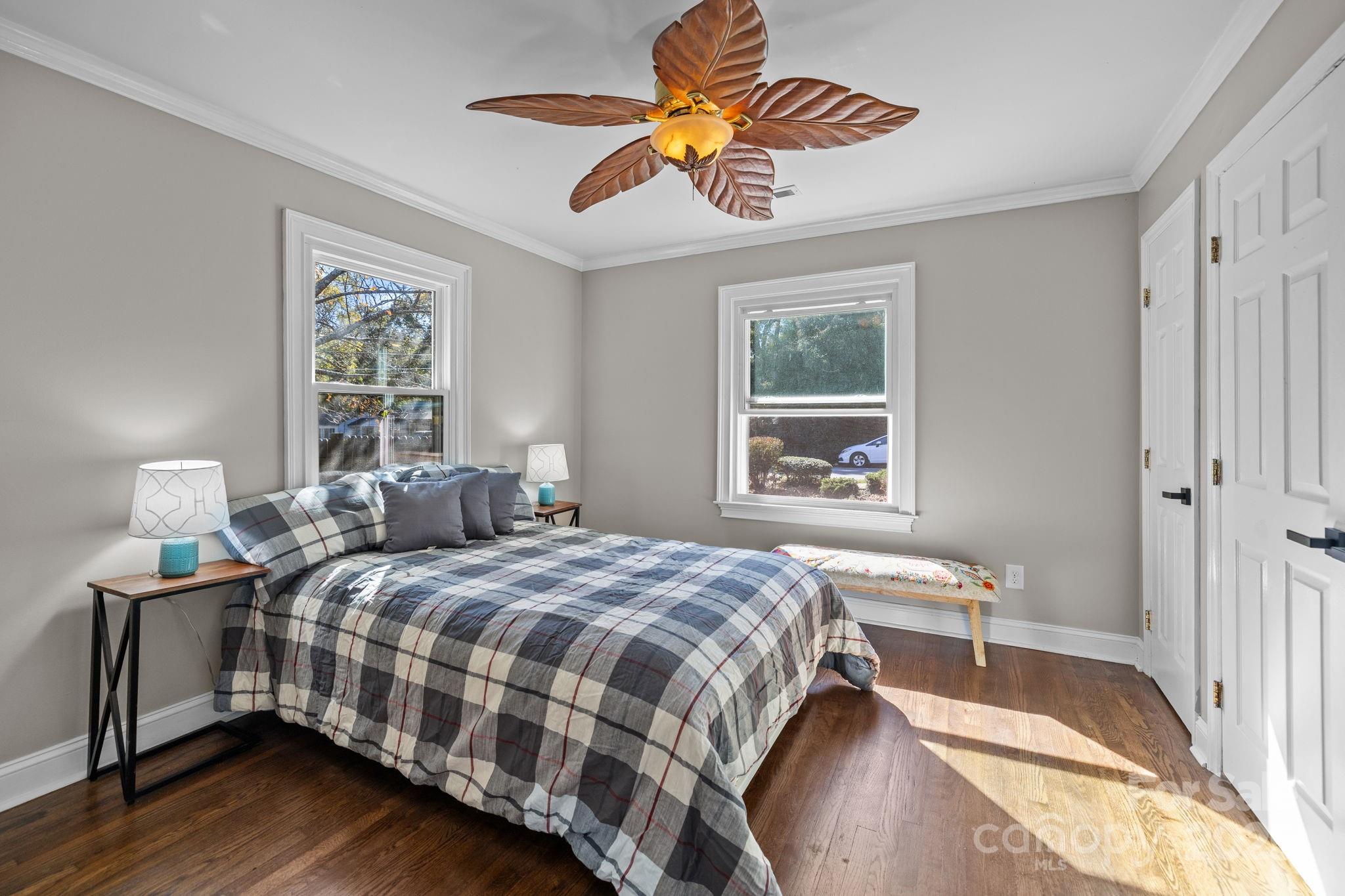 Charlotte, North Carolina, 28205, United States, 2 Bedrooms Bedrooms, ,2 BathroomsBathrooms,Residential,For Sale,1987651