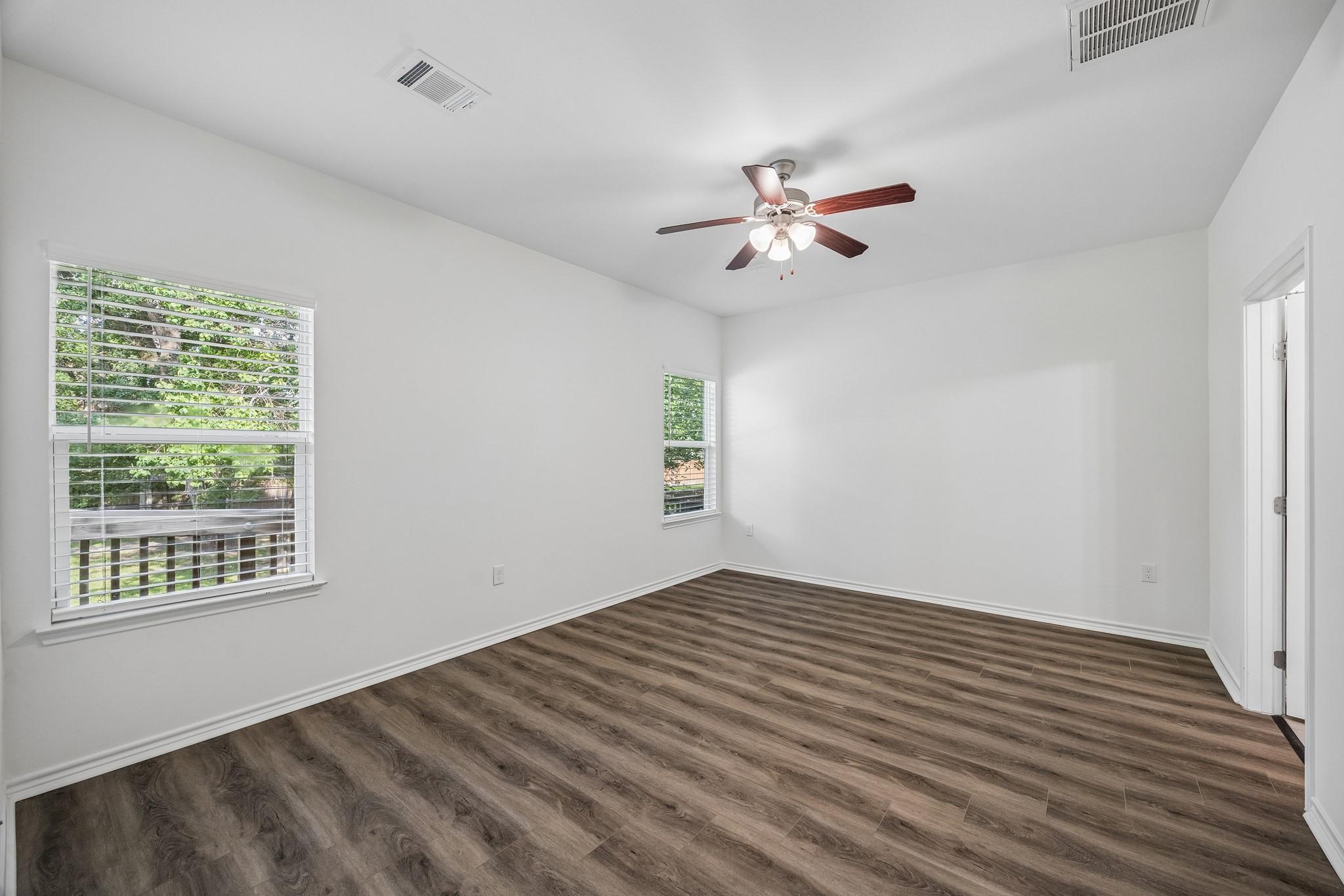  11818 Beverly Drive - 物件實景