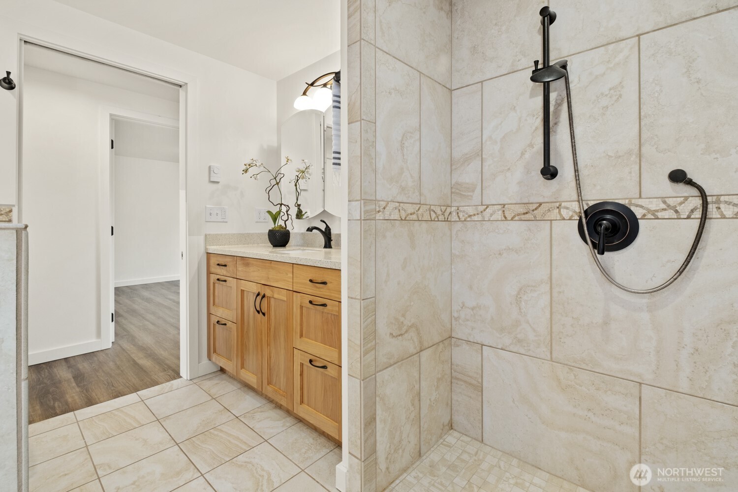 Port Townsend, Washington, 98368, United States, 2 Bedrooms Bedrooms, ,2 BathroomsBathrooms,Residential,For Sale,1925233