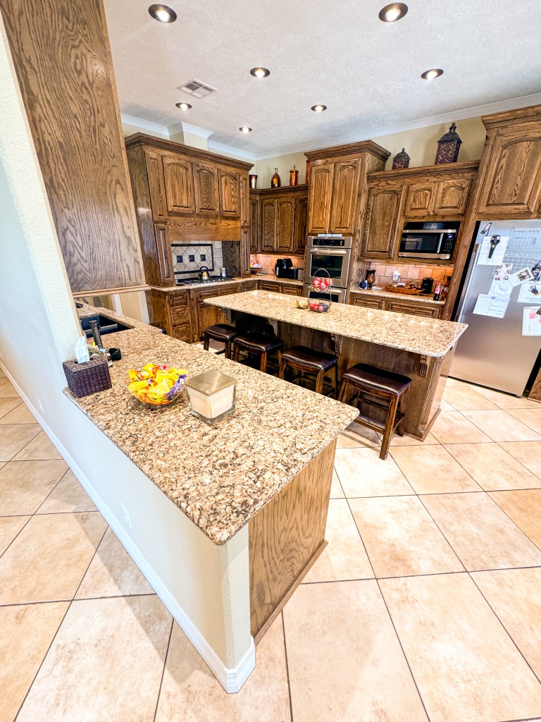 Bloomburg, Texas, 75556, United States, 4 Bedrooms Bedrooms, ,2 BathroomsBathrooms,Residential,For Sale,1789211
