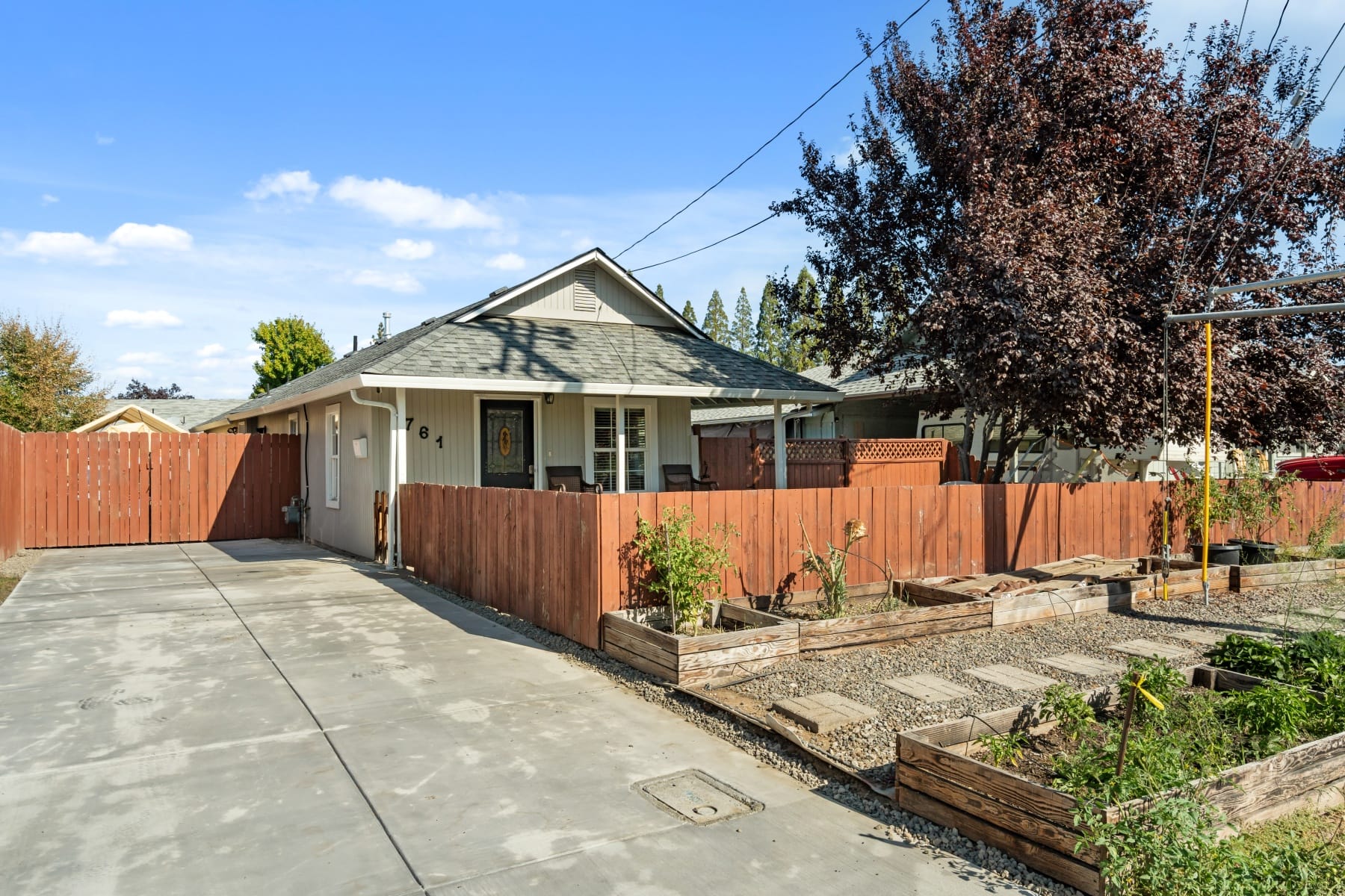  761 Hazel Street Central Point, OR 97502 - 物件實景
