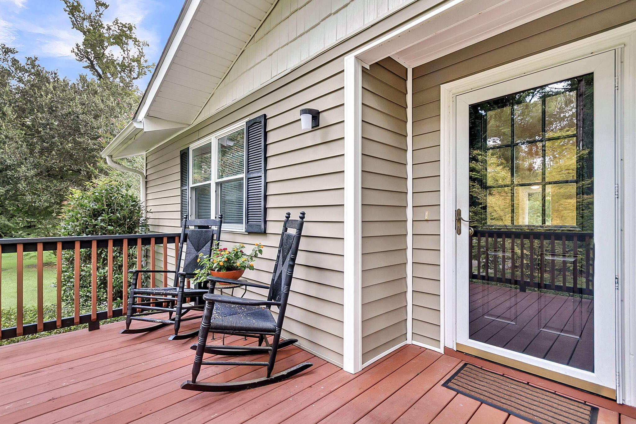 Summerville, South Carolina, 29483, United States, 3 Bedrooms Bedrooms, ,2 BathroomsBathrooms,Residential,For Sale,1916972