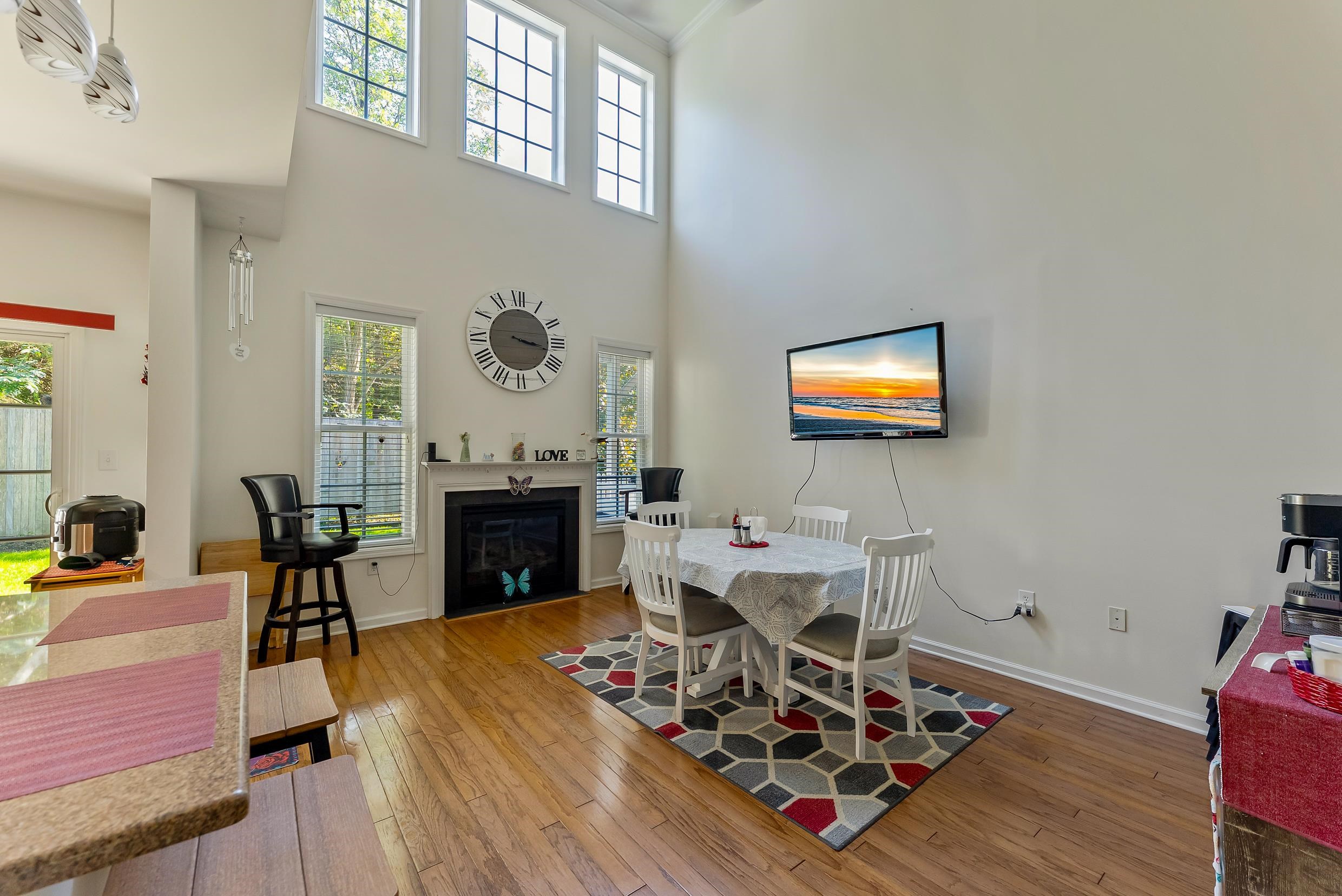 Swainton, New Jersey, 08210, United States, 3 Bedrooms Bedrooms, ,2 BathroomsBathrooms,Residential,For Sale,1982441