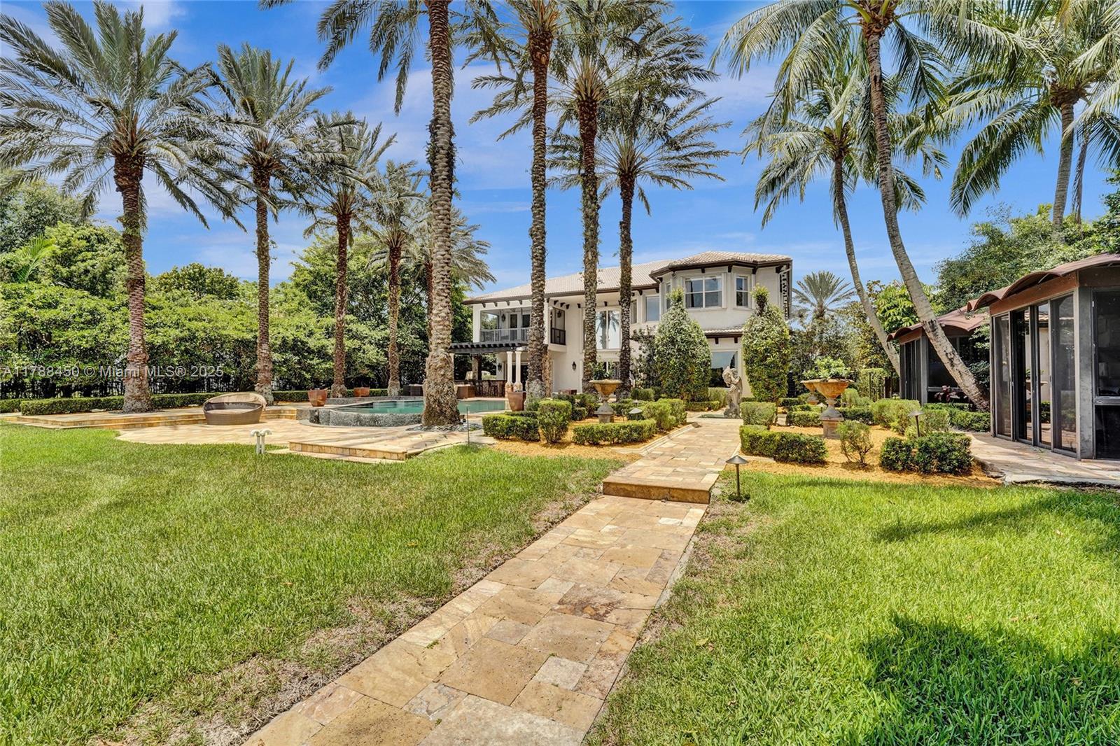 Davie, Florida, 33330, United States, 6 Bedrooms Bedrooms, ,6 BathroomsBathrooms,Residential,For Sale,1908596