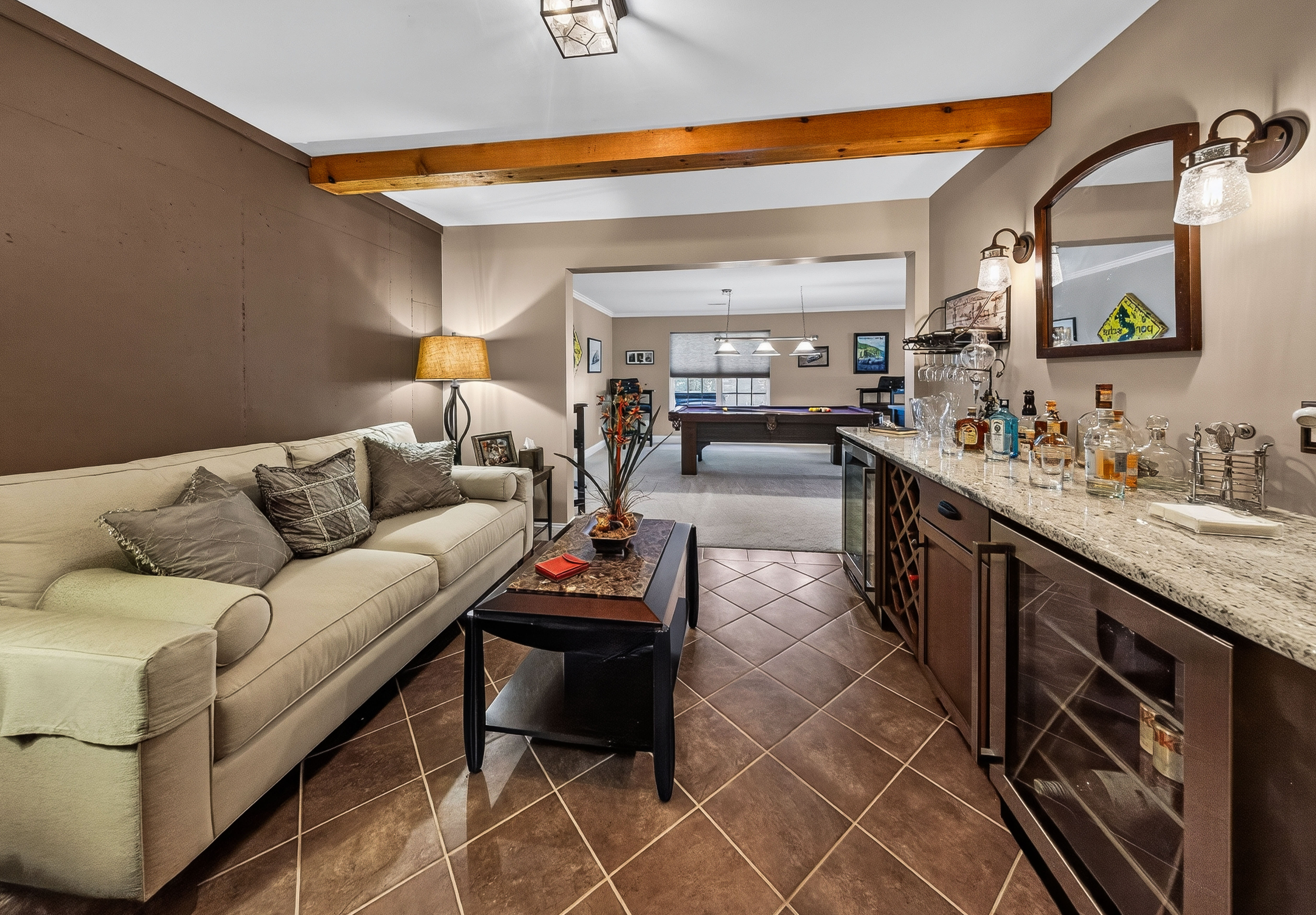  8821 Nubbin Ridge Road, Knoxville, TN 37923 - 物件實景
