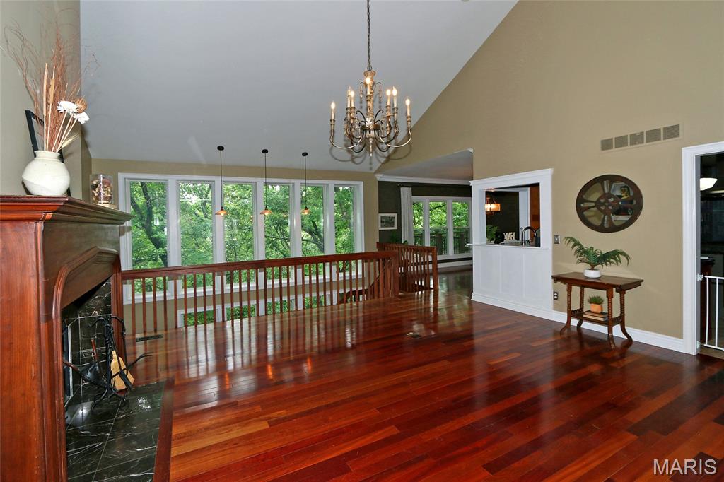 Ballwin, Missouri, 63021, United States, 4 Bedrooms Bedrooms, ,4 BathroomsBathrooms,Residential,For Sale,1794214