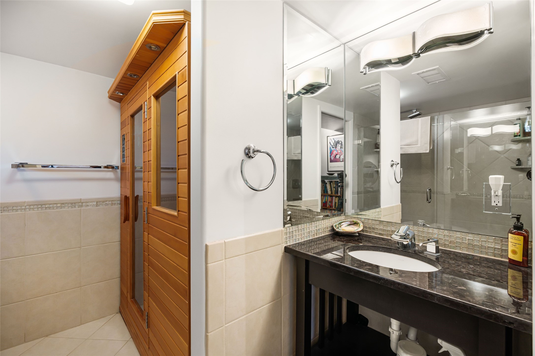  313 Loma Arisco - 物件實景