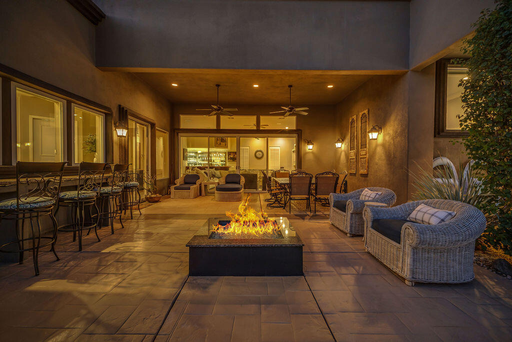 La Quinta, California, 92253, United States, 4 Bedrooms Bedrooms, ,2 BathroomsBathrooms,Residential,For Sale,1987635