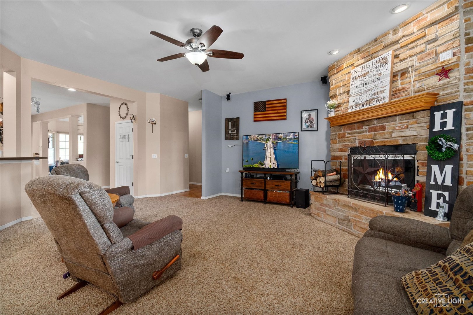 Plano, Illinois, 60545, United States, 4 Bedrooms Bedrooms, ,4 BathroomsBathrooms,Residential,For Sale,2003309