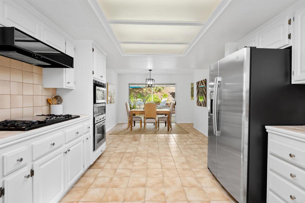 Fallbrook, California, 92028, United States, 3 Bedrooms Bedrooms, ,3 BathroomsBathrooms,Residential,For Sale,1997292