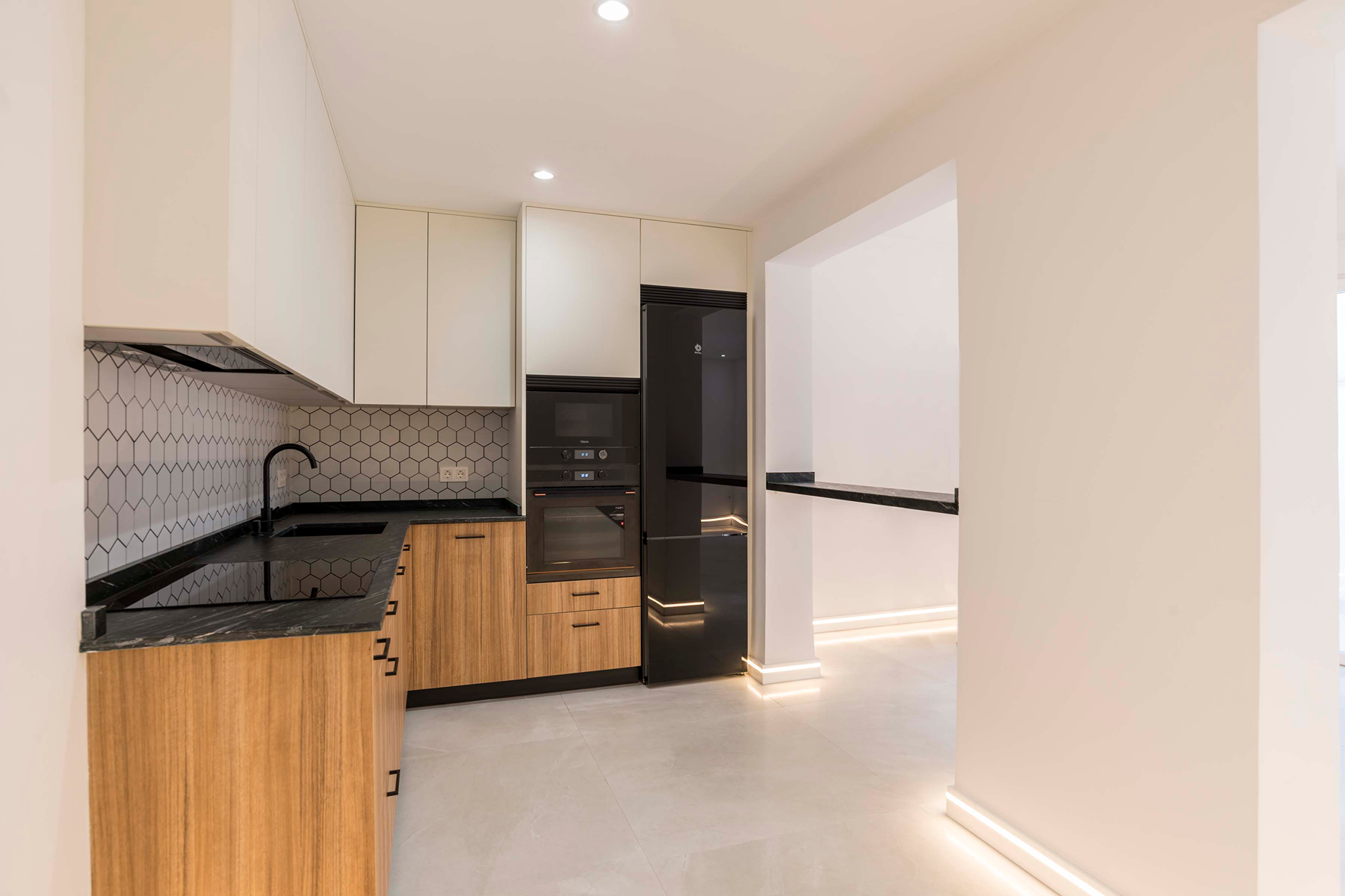  Renovated ground floor with private patio in Argüelles - 物件實景