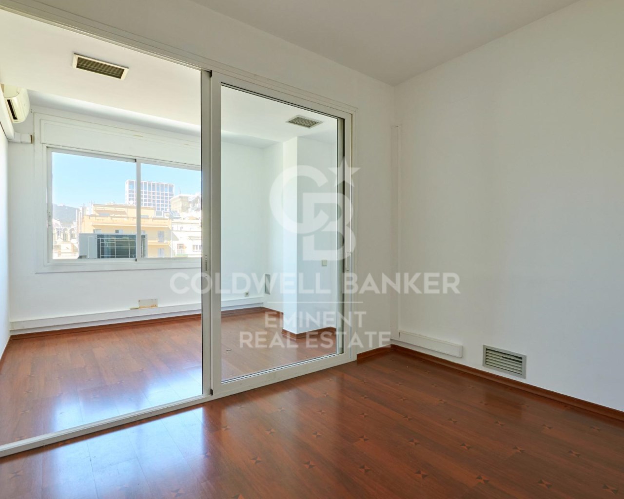 Barcelona, Barcelona, Eixample, La Dreta de l'Eix, Barcelona, Catalonia, ES, ,2 BathroomsBathrooms,Residential,For Sale,Barcelona, Barcelona, Eixample, La Dreta de l'Eix,1480750