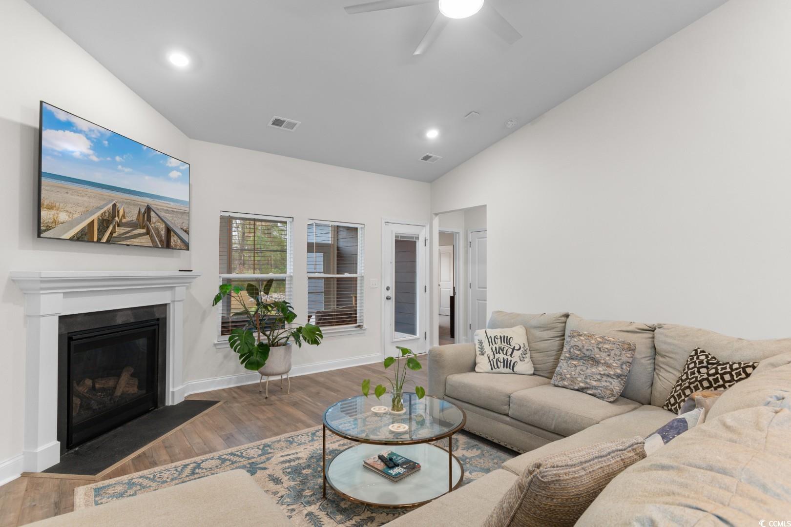 Myrtle Beach, South Carolina, 29577, United States, 4 Bedrooms Bedrooms, ,3 BathroomsBathrooms,Residential,For Sale,2001226