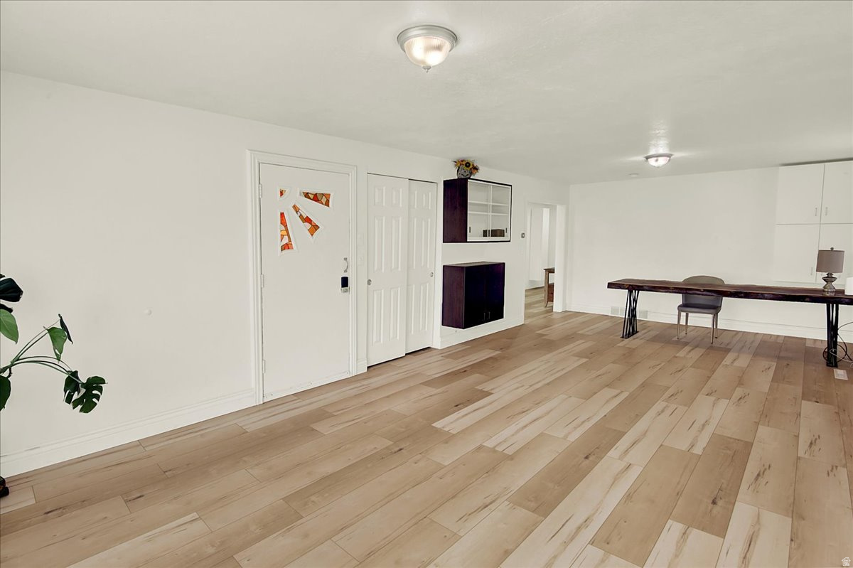 Sandy, Utah, 84094, United States, 4 Bedrooms Bedrooms, ,1 BathroomBathrooms,Residential,For Sale,2001958