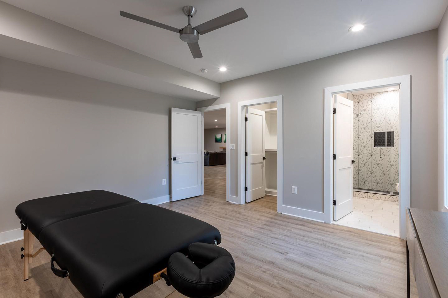  6884 Churchill Road, Mclean, VA, 22101 - 物件實景