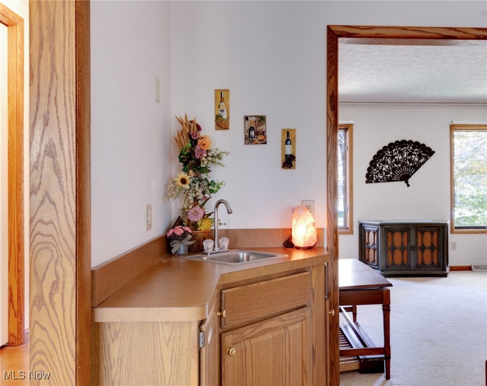 Aurora, Ohio, 44202, United States, 4 Bedrooms Bedrooms, ,3 BathroomsBathrooms,Residential,For Sale,1988003