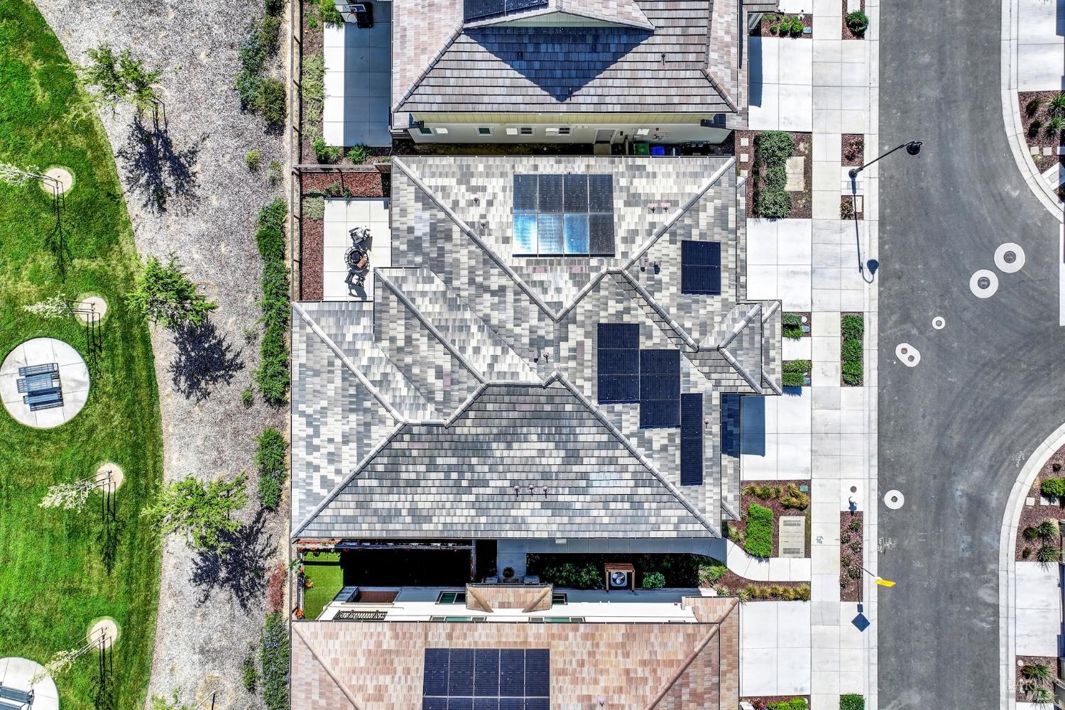 Fairfield, California, 94533, United States, 3 Bedrooms Bedrooms, ,2 BathroomsBathrooms,Residential,For Sale,2025856