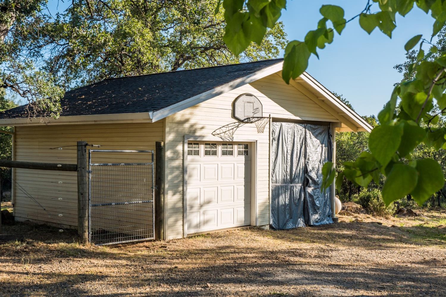 Oregon House, California, 95962, United States, 4 Bedrooms Bedrooms, ,3 BathroomsBathrooms,Residential,For Sale,1976473