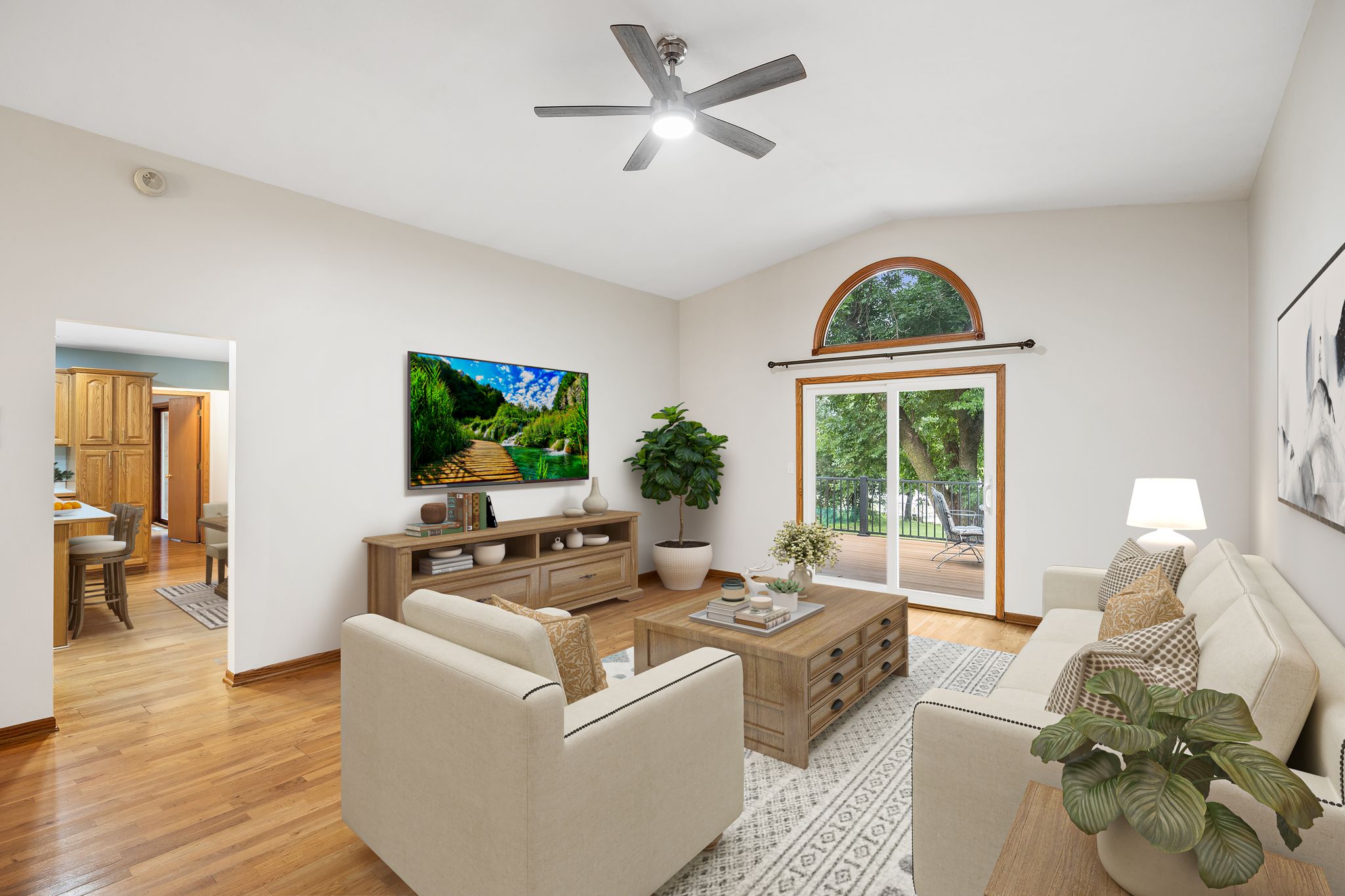  Exceptional Crystal Lake Retreat with Expansive Lakefront Living - 物件實景