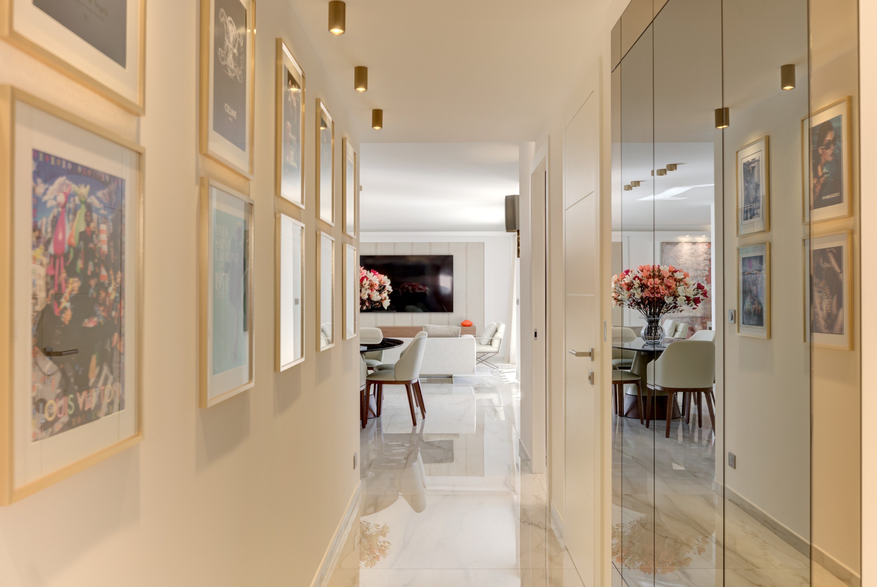  Renovated apartment with sea view on the Croisette in Cannes – Luxury, comfort,… - 物件實景
