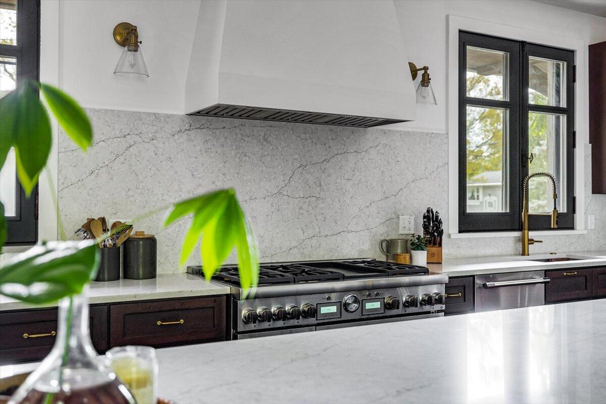 Michiana Shores, Indiana, 46360, United States, 5 Bedrooms Bedrooms, ,4 BathroomsBathrooms,Residential,For Sale,1949684