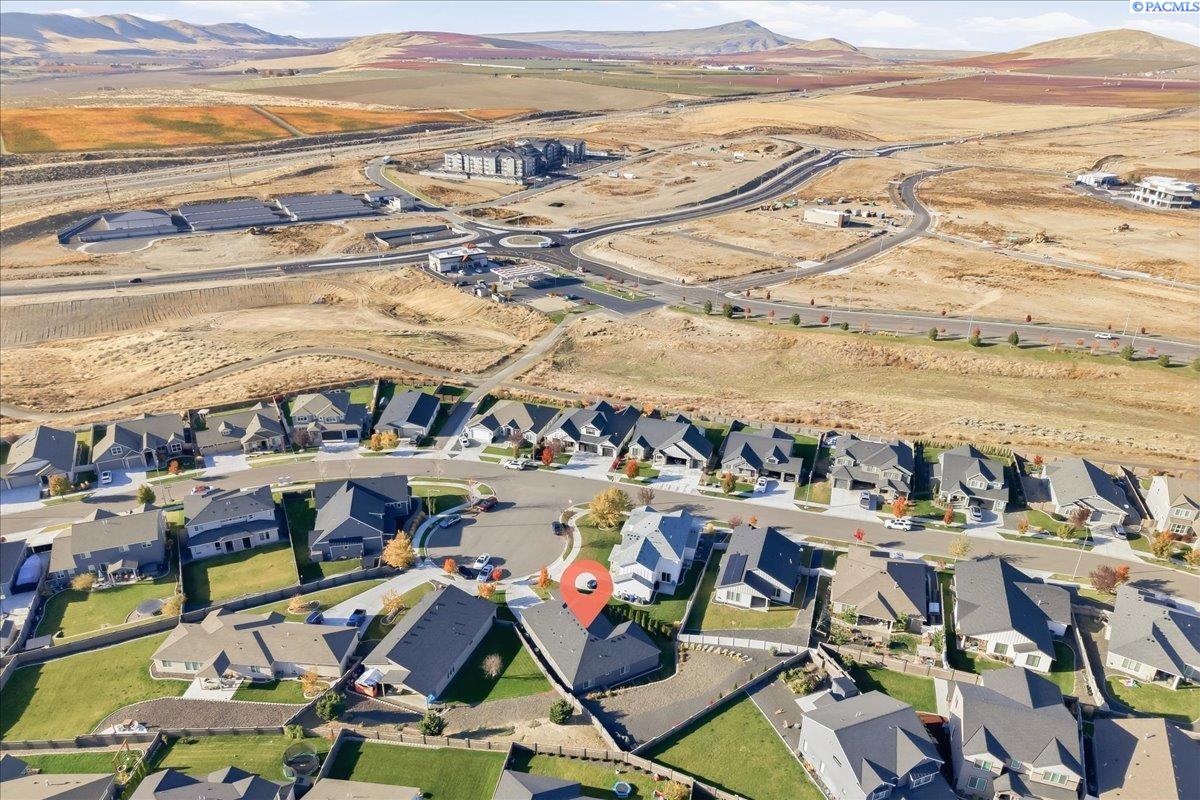 Richland, Washington, 99352, United States, 3 Bedrooms Bedrooms, ,2 BathroomsBathrooms,Residential,For Sale,1991630