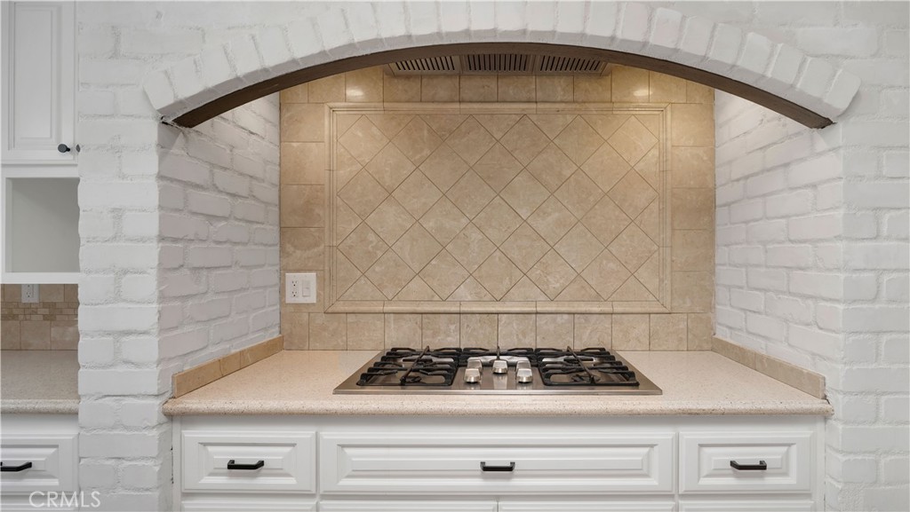 Lake Forest, California, 92630, United States, 4 Bedrooms Bedrooms, ,3 BathroomsBathrooms,Residential,For Sale,1987974