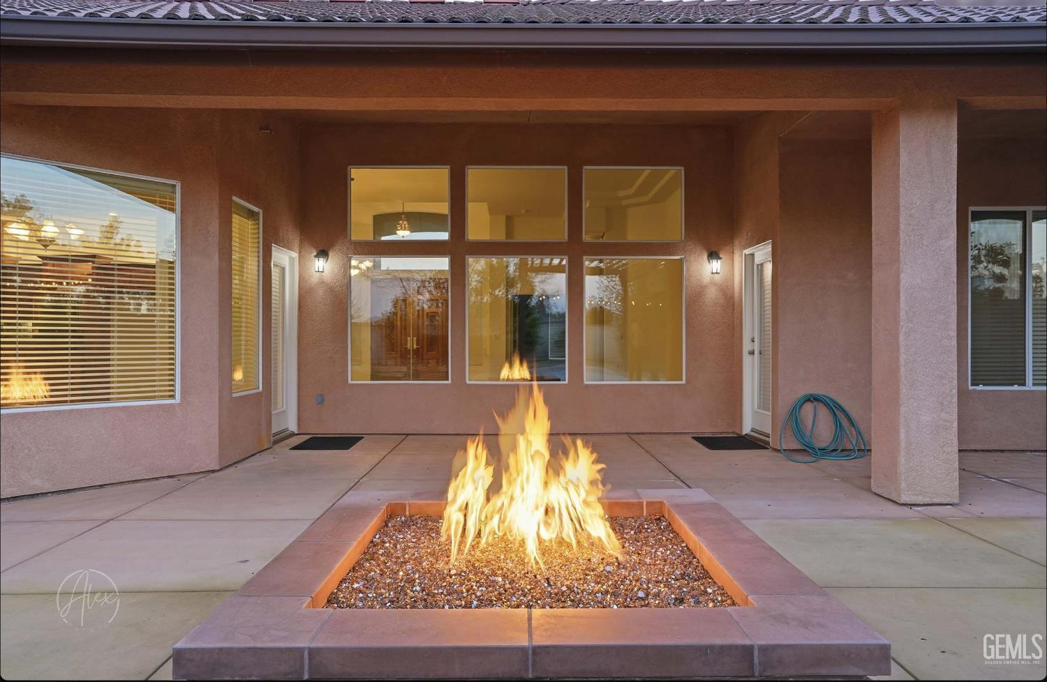 Bakersfield, California, 93314, United States, 5 Bedrooms Bedrooms, ,3 BathroomsBathrooms,Residential,For Sale,2012107