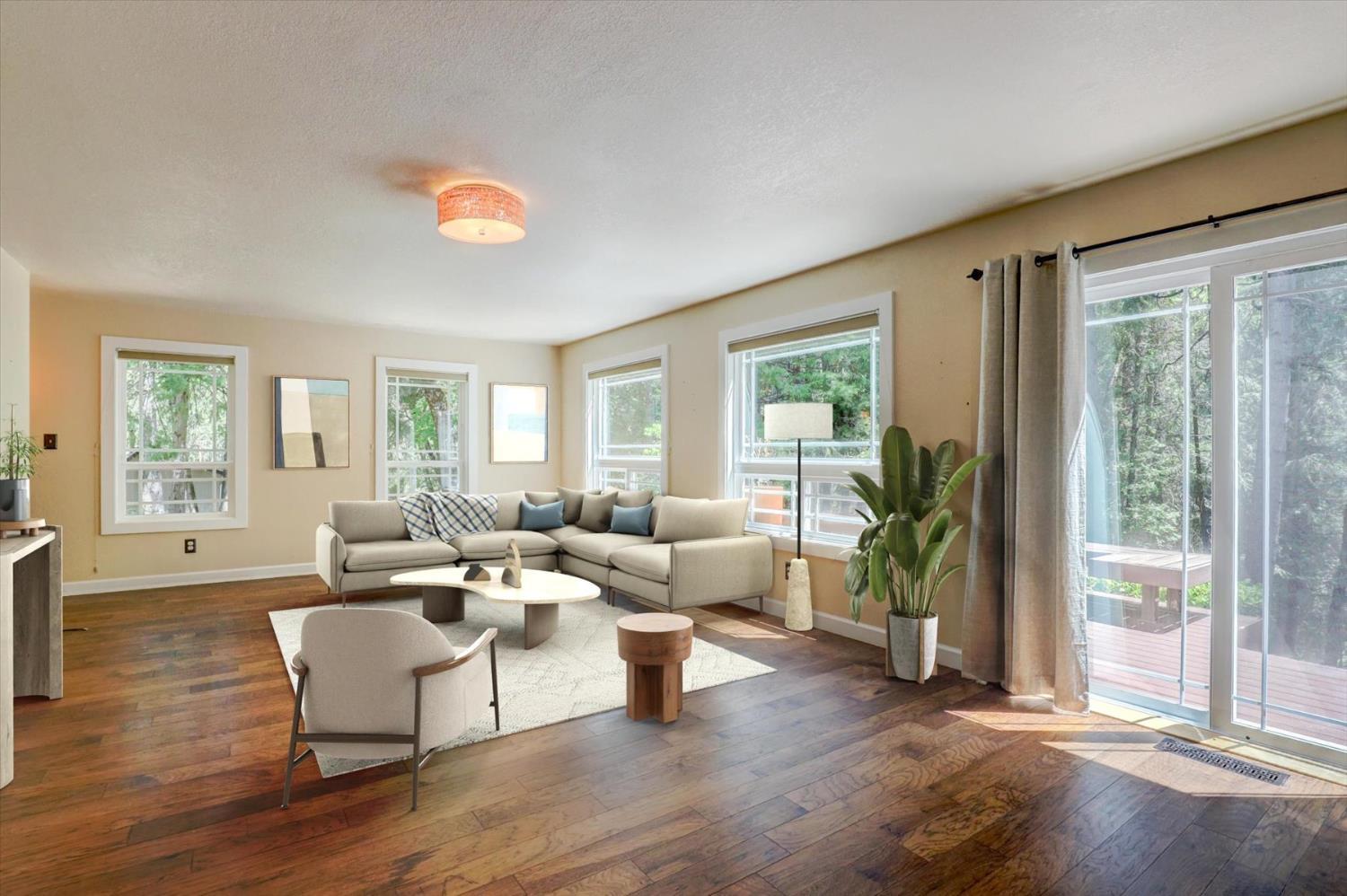 Nevada City, California, 95959, United States, 4 Bedrooms Bedrooms, ,4 BathroomsBathrooms,Residential,For Sale,1921585