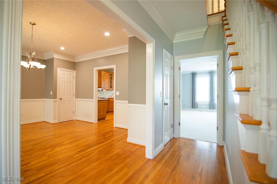 Vienna, West Virginia, 26105, United States, 4 Bedrooms Bedrooms, ,5 BathroomsBathrooms,Residential,For Sale,1987496