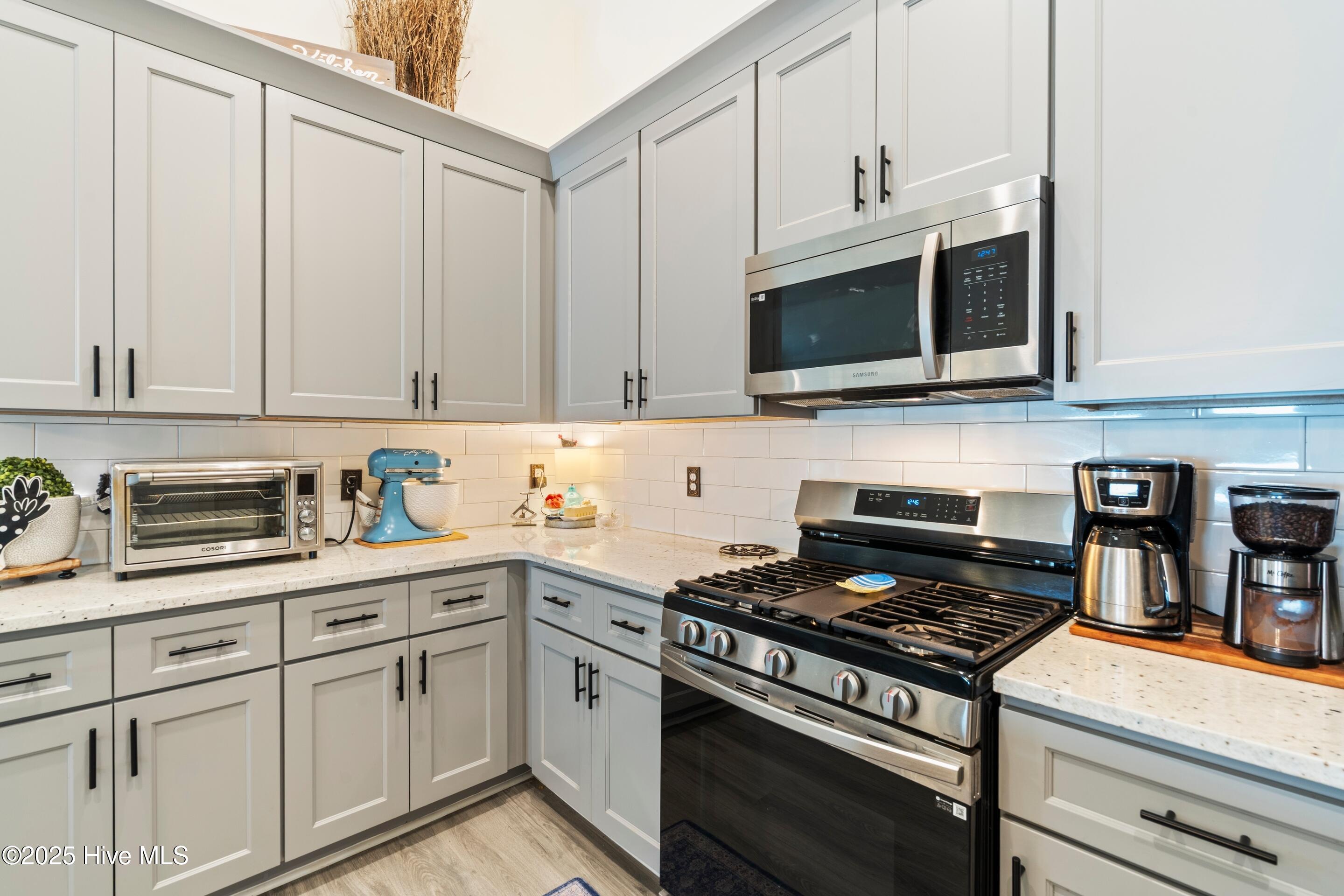 Southport, North Carolina, 28461, United States, 3 Bedrooms Bedrooms, ,2 BathroomsBathrooms,Residential,For Sale,1925242