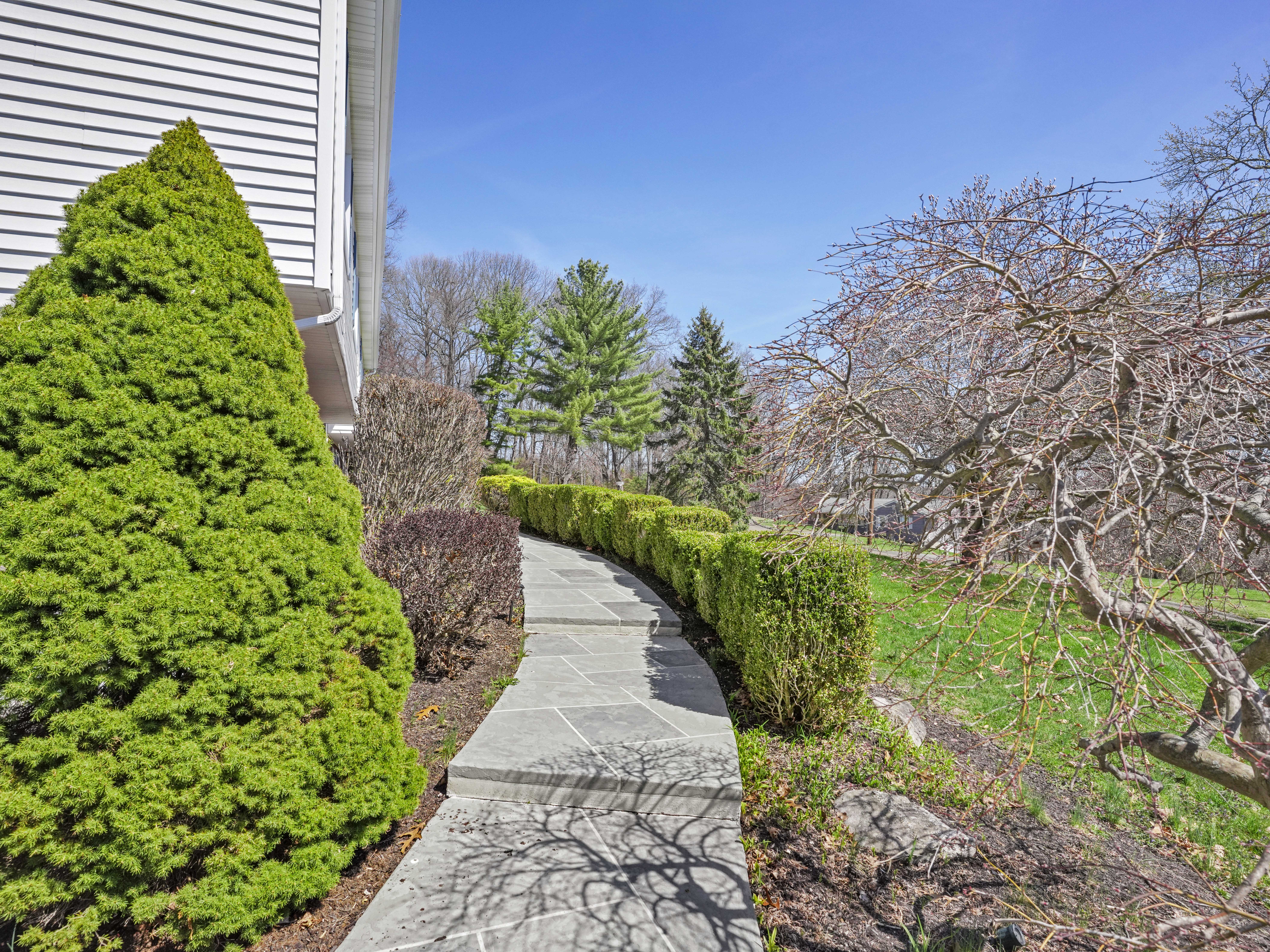  Peaceful Raised Ranch on Cul-de-sac - 物件實景
