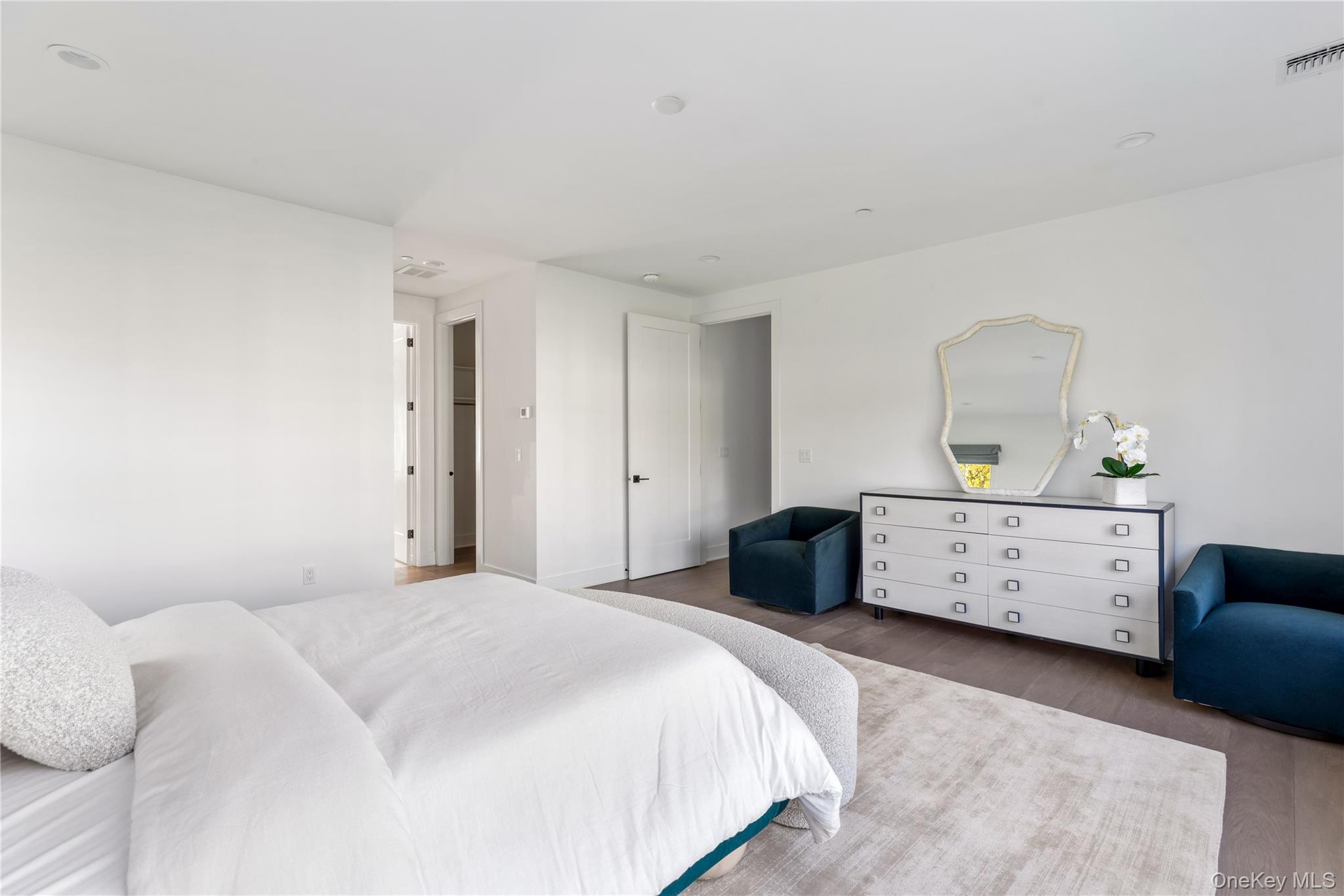  1 Sequoia Circle, Manhasset, NY, 11030 - 物件實景