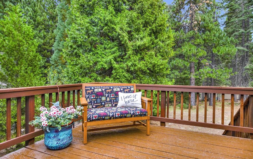 Lake Almanor Country Club, California, 96137, United States, 2 Bedrooms Bedrooms, ,2 BathroomsBathrooms,Residential,For Sale,1934247
