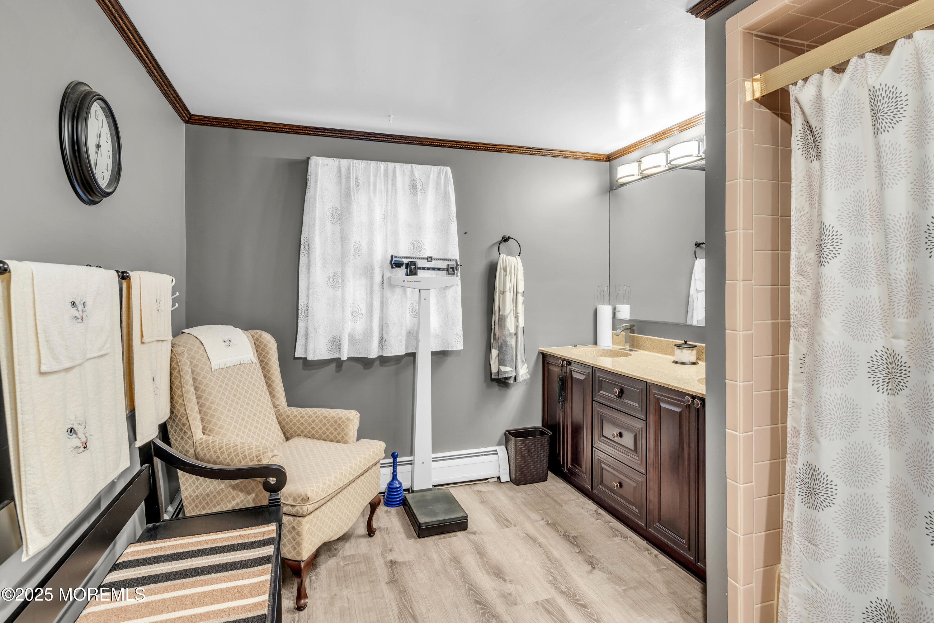 Beachwood, New Jersey, 08722, United States, 4 Bedrooms Bedrooms, ,2 BathroomsBathrooms,Residential,For Sale,1974168