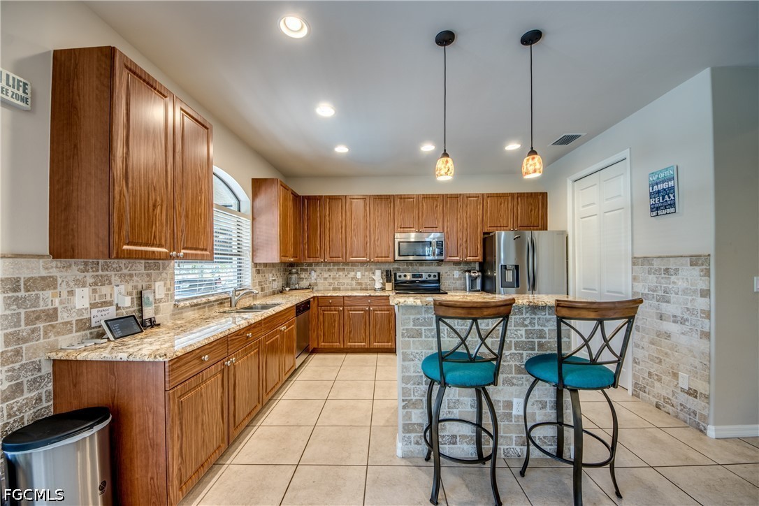 Cape Coral, Florida, 33904, United States, 6 Bedrooms Bedrooms, ,4 BathroomsBathrooms,Residential,For Sale,2006453