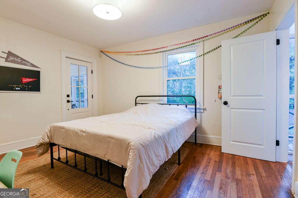 Athens, Georgia, 30606, United States, 4 Bedrooms Bedrooms, ,3 BathroomsBathrooms,Residential,For Sale,1988193