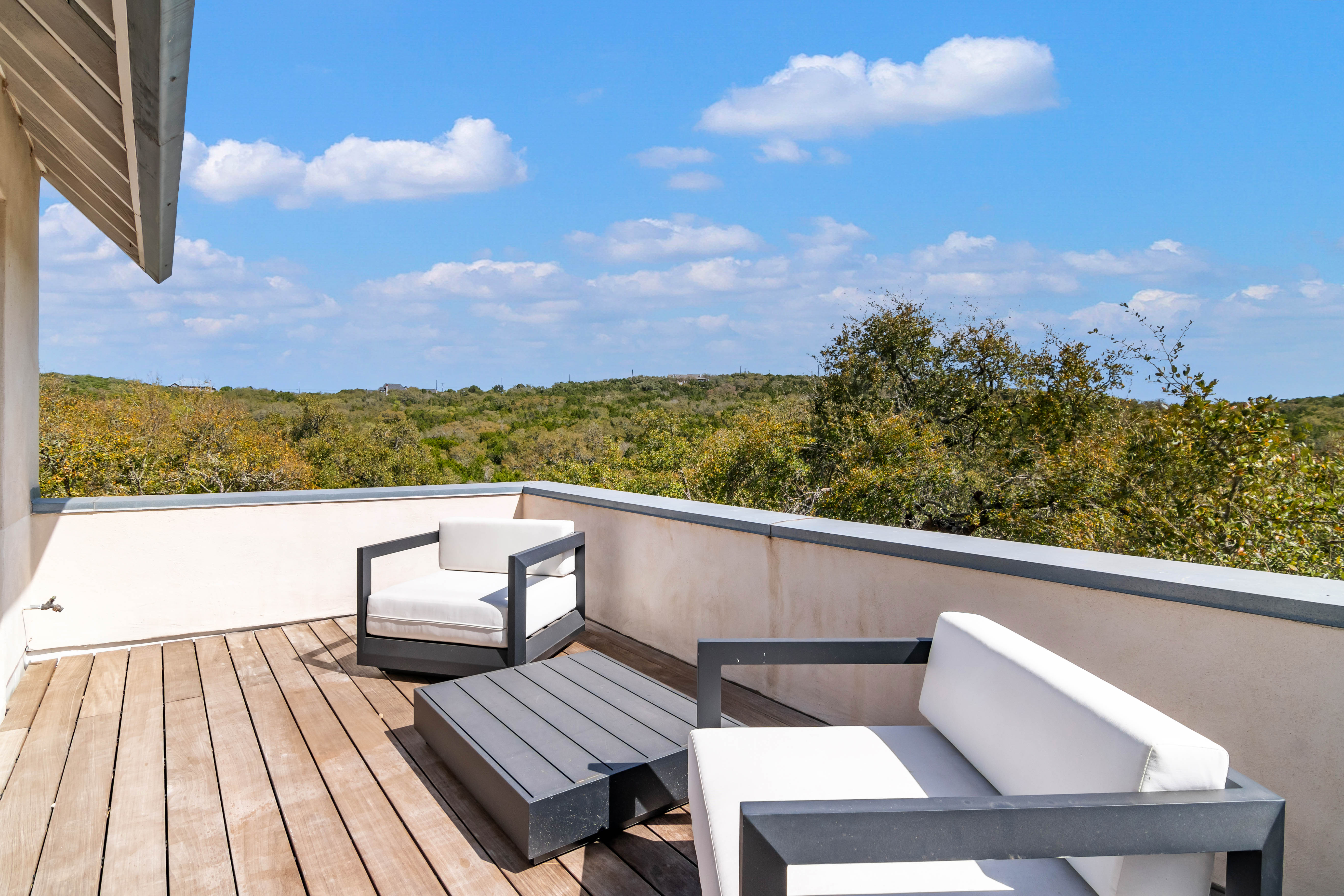  Hill Country Estate with Privacy and Presence - 物件實景