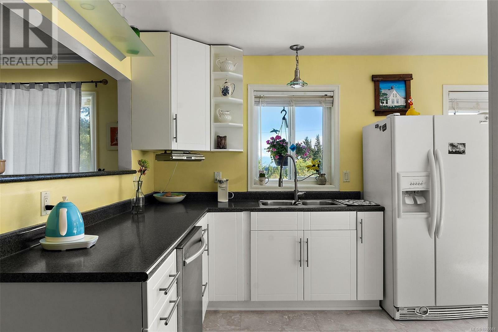SOOKE, British Columbia, V9Z 0N5, CA, 5 Bedrooms Bedrooms, ,2 BathroomsBathrooms,Residential,For Sale,1874299