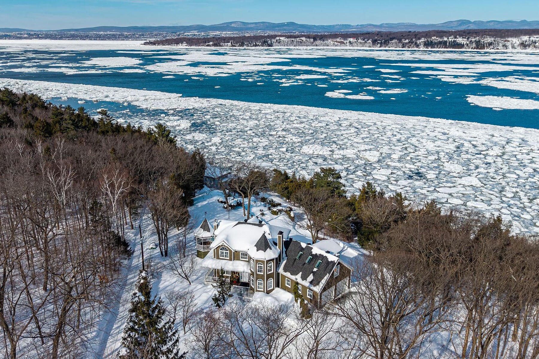  Desjardins, Chaudière-Appalaches - 物件實景