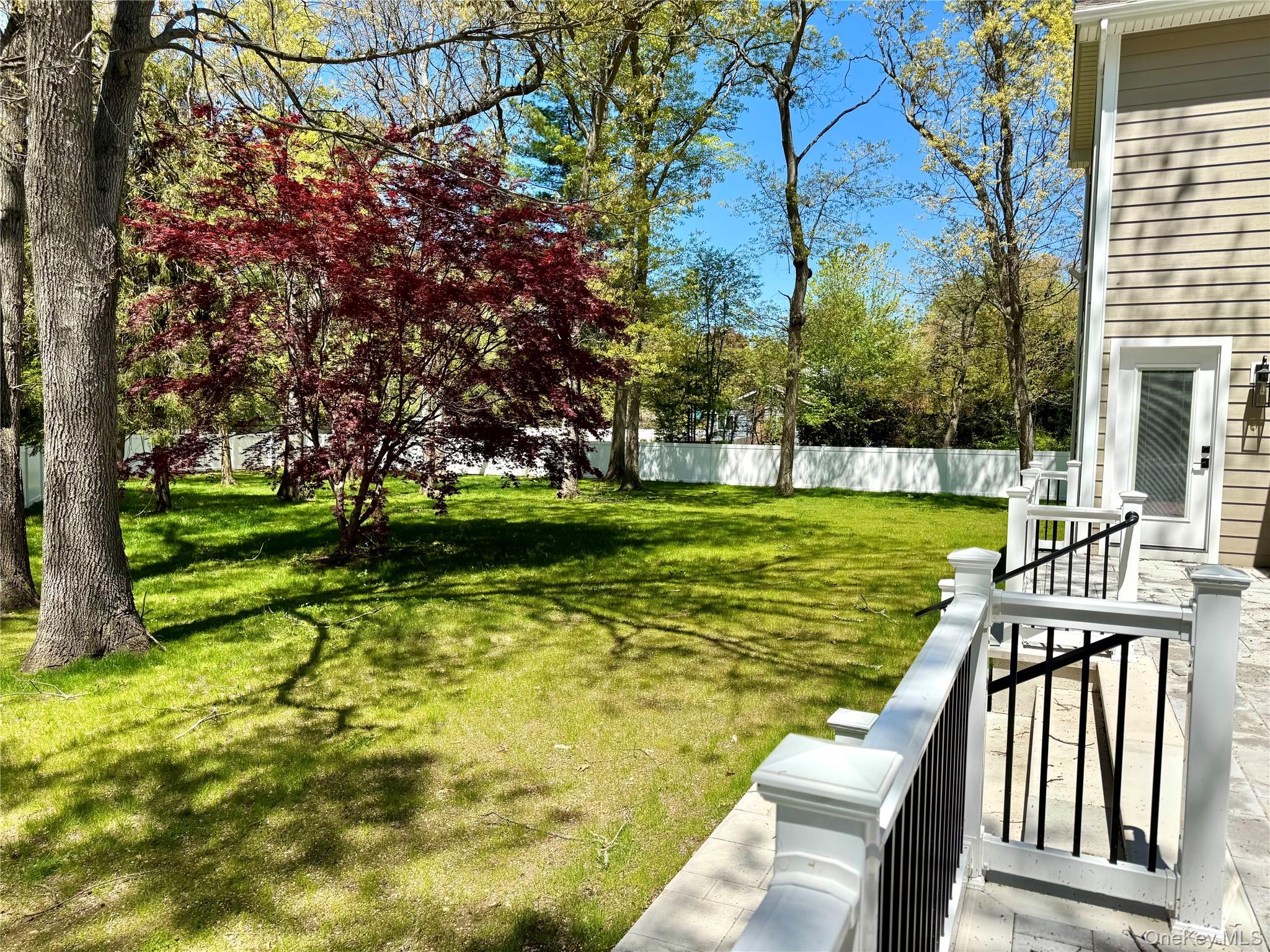 654 Caledonia Road, Dix Hills, NY, 11746 - 物件實景