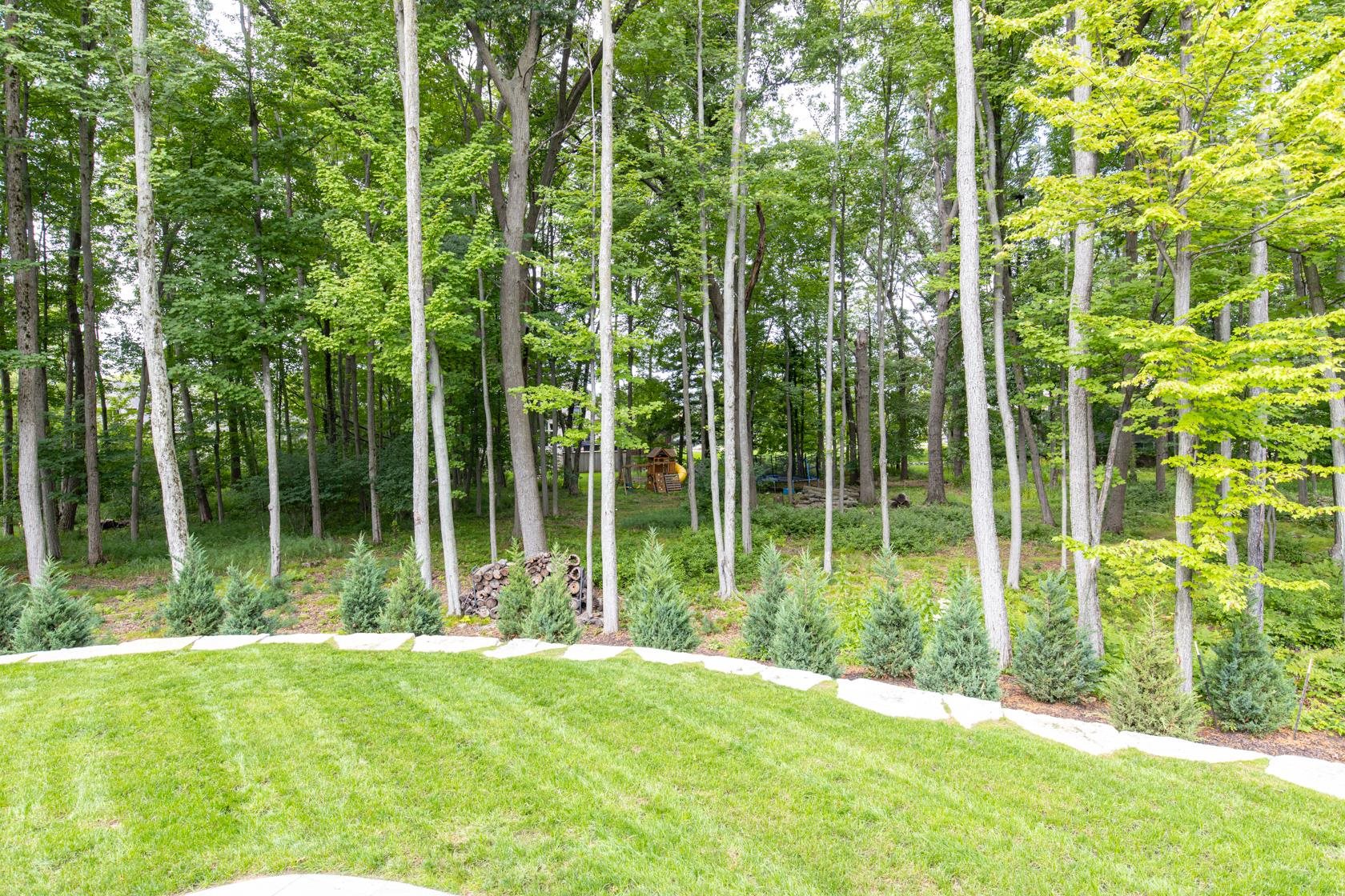 SUAMICO, Wisconsin, 54173, United States, 4 Bedrooms Bedrooms, ,5 BathroomsBathrooms,Residential,For Sale,1927412